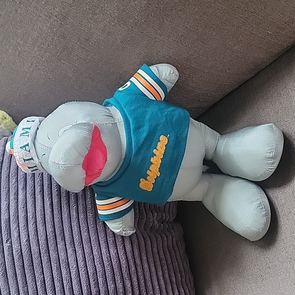 NWT VINTAGE MIAMI DOLPHINS Stuffins Team Heroes